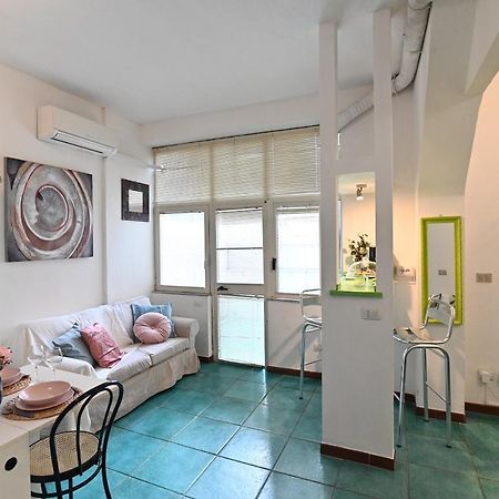 Izzhome City Love Κάλιαρι Εξωτερικό φωτογραφία