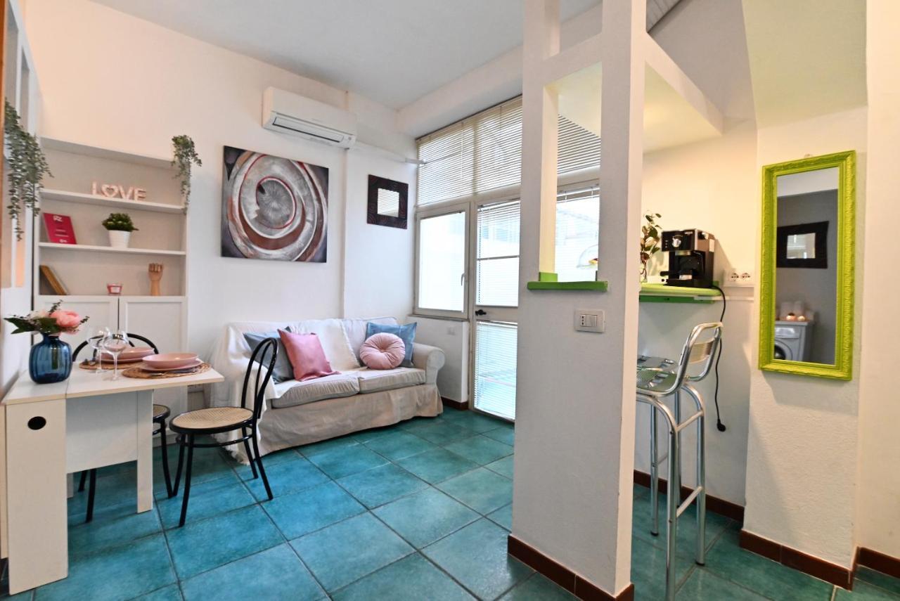 Izzhome City Love Κάλιαρι Εξωτερικό φωτογραφία